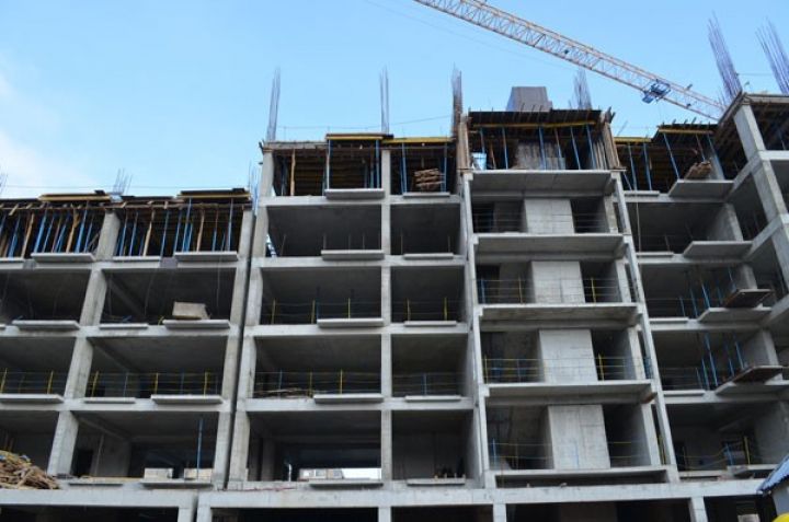 Tikintidə 40 milyonluq 12 müqavilə imzalandı