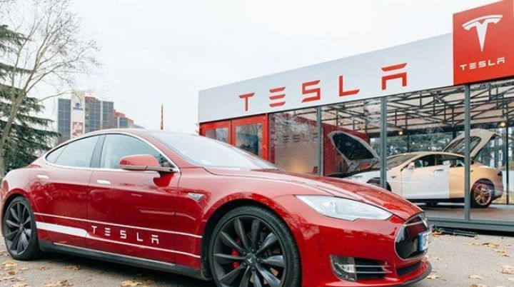 Tesla-nın sədri dəyişdi