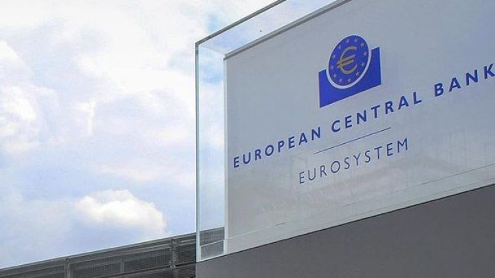 AMB-nin mənfəəti 1,6 milyard avroya yüksəlib