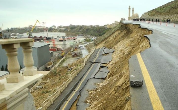 Baş Nazir və qurumların rəhbərləri Bibiheybətdə baxış keçiriblər