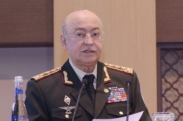 Nazir zəlzələ bölgəsində ev tikintisindəki son vəziyyəti açıqladı