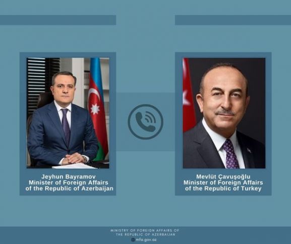 Bayramovla Çavuşoğlu arasında telefon danışığı olub