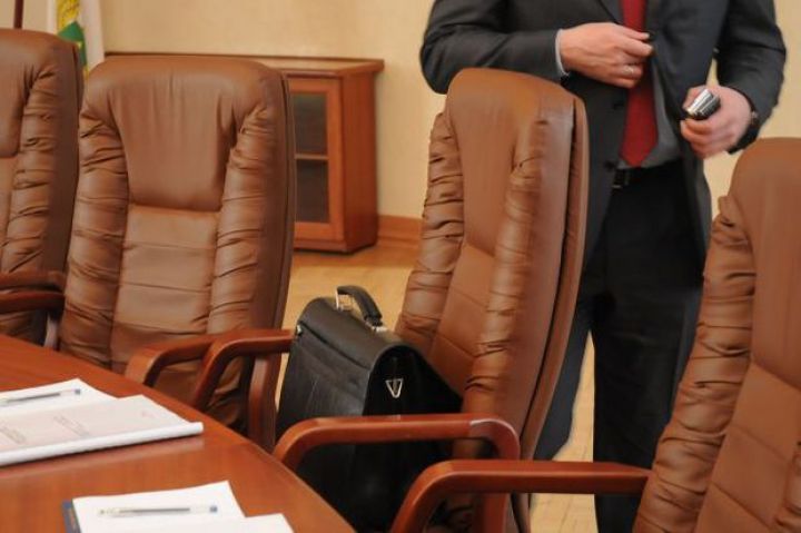 Ötən il töhmət verilən və işdən çıxarılan dövlət qulluqçularının sayı açıqlanıb