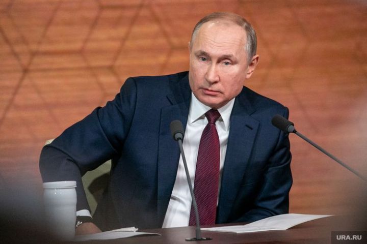 Vladimir Putin koronavirusa qarşı peyvənd olunub