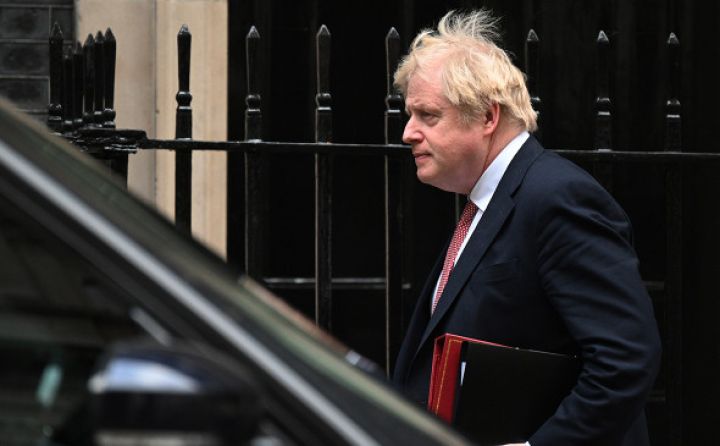 Britaniya VTB daxil Rusiya şirkətlərinə sanksiya tətbiq edir