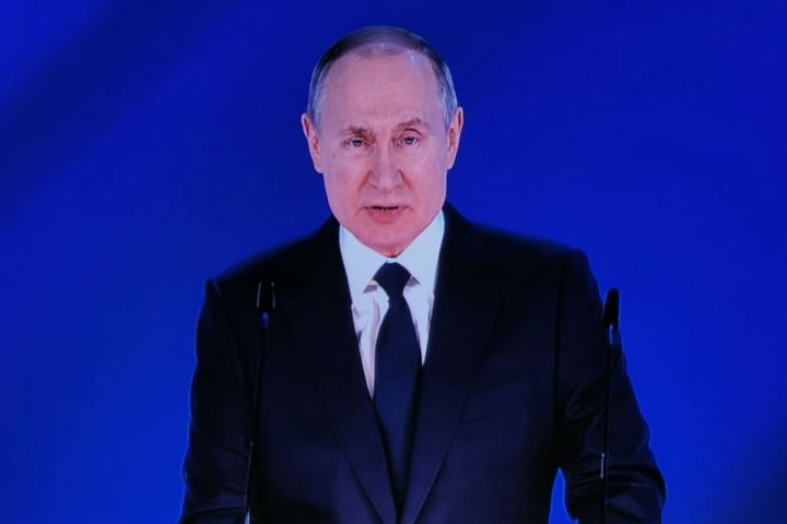 Putin: Günəşin çıxdığı ölkə Yaponiya yox, Rusiyadır