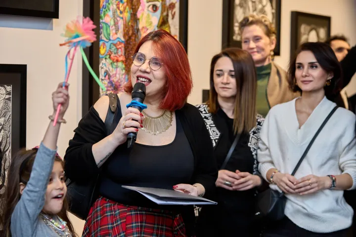 Azercell qadınların yaradıcı inkişafına dəstək göstərir