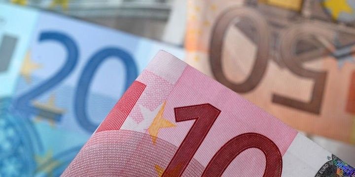 Avropa mənfi faizdə batıb, xilas yolu tapılmır