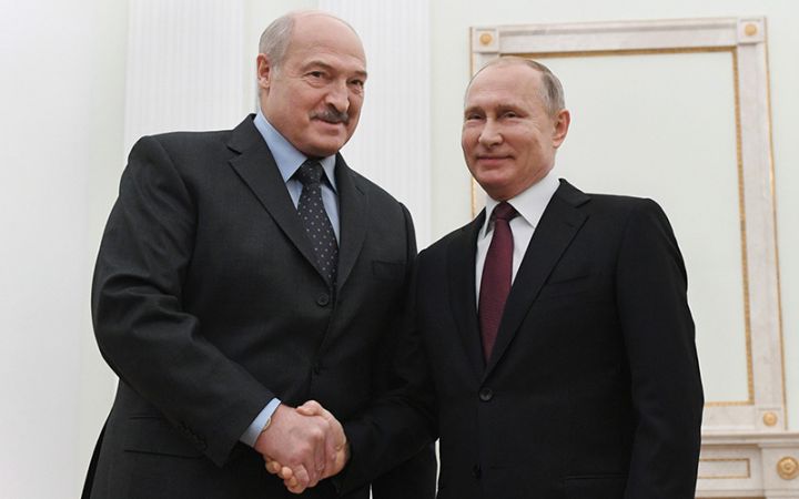 Lukaşenko Rusiyaya səfər edir