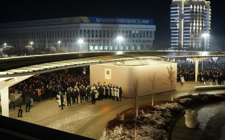 Qazaxıstan Daxili İşlər Nazirliyi ordunun etirazı yatırmadığını açıqlayıb