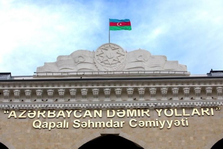 “Azərbaycan Dəmir Yolları” işçilərin ixtisarı ilə bağlı xəbərlərə aydınlıq gətirdi