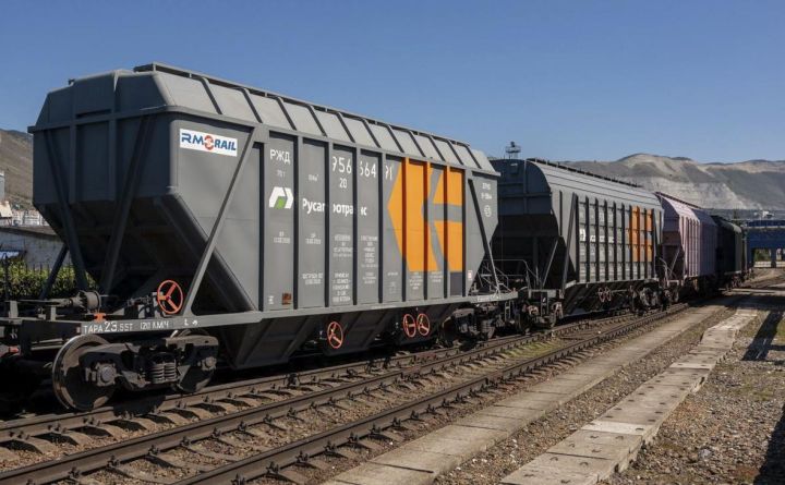 Azərbaycandan keçməklə Ermənistana 350 ton buğda göndərilib